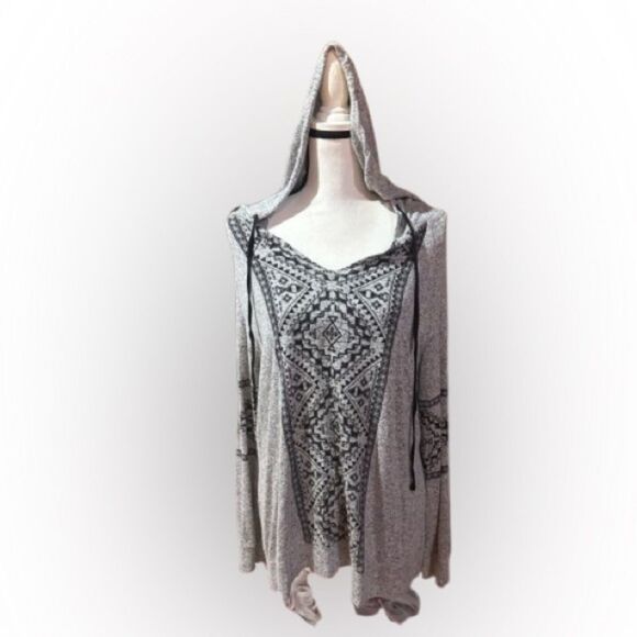 Gray Hoodie with Black Geometric Design - Picture 1 of 1